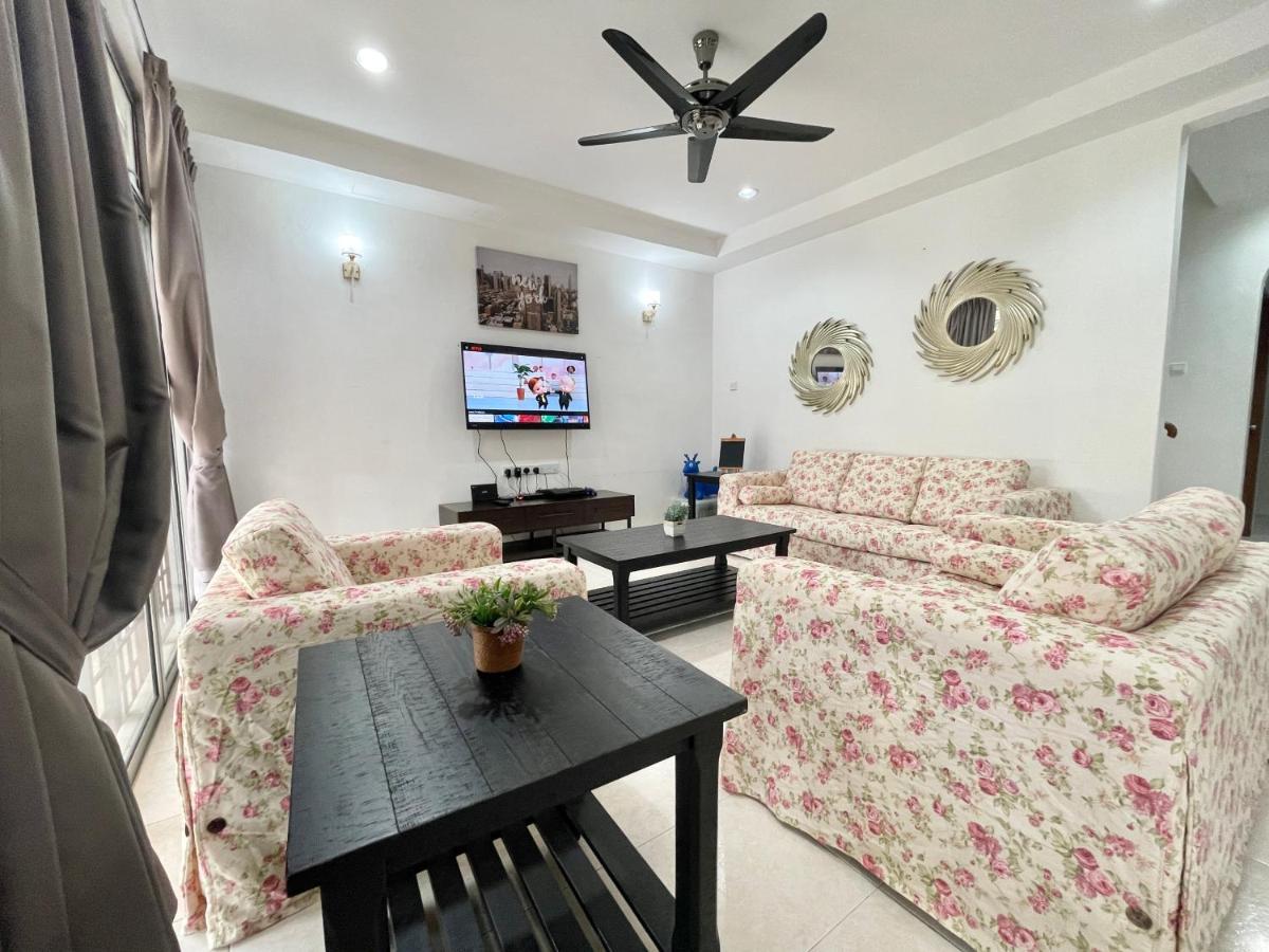 Langkawi Cozy Holiday Home At Bukit Indah By Zervin كواه المظهر الخارجي الصورة